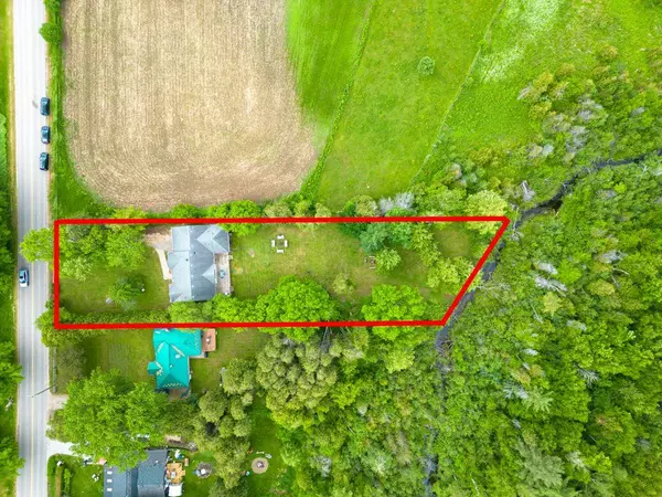 Puslinch, ON N3C 2V4,6512 Ellis RD