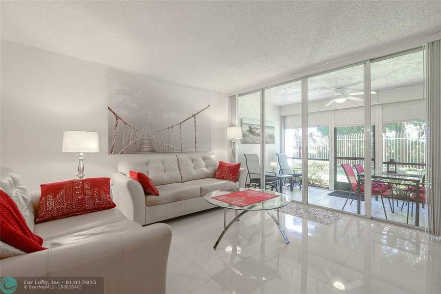 3940 Inverrary Blvd  #107-A, Lauderhill, FL 33319