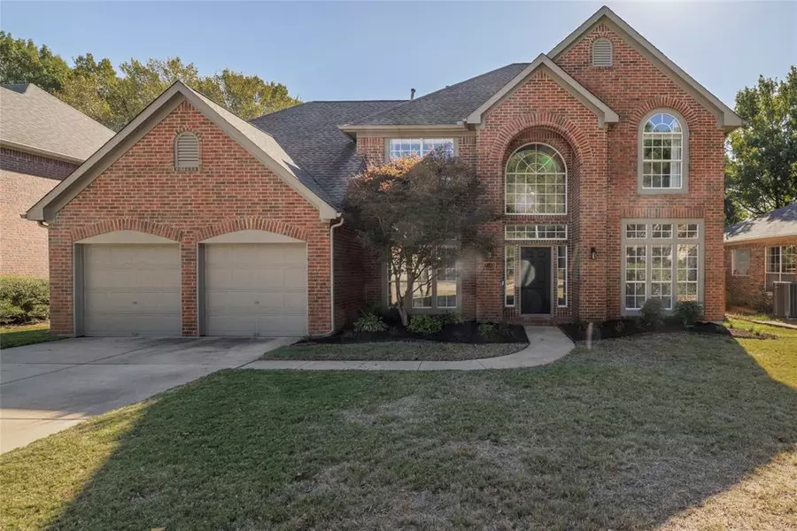 2513 Springhill Drive, Grapevine, TX 76051