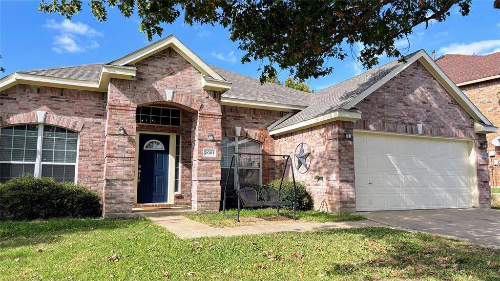 2007 Walnut Hills Lane, Mansfield, TX 76063