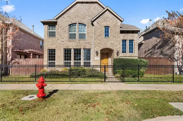 4067 Alpha Road, Farmers Branch, TX 75244