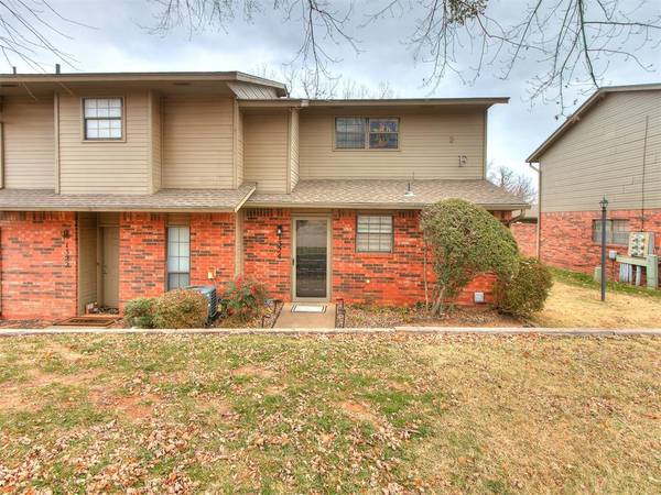 1324 Hunters Ridge Road, Edmond, OK 73034