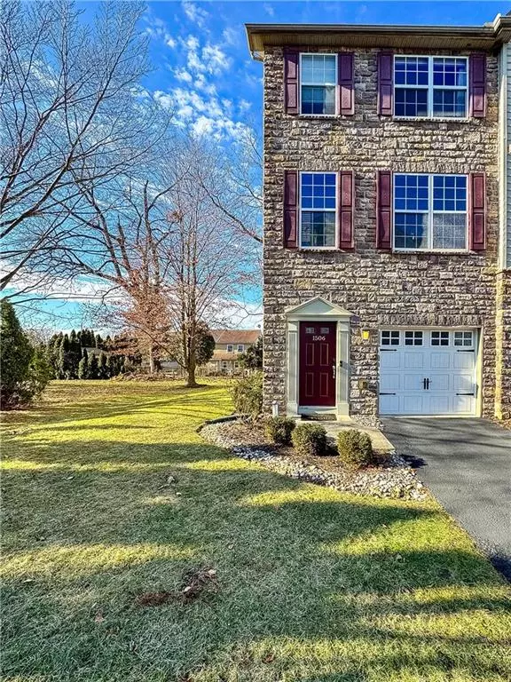 1506 Brookstone Place, Hellertown Borough, PA 18055