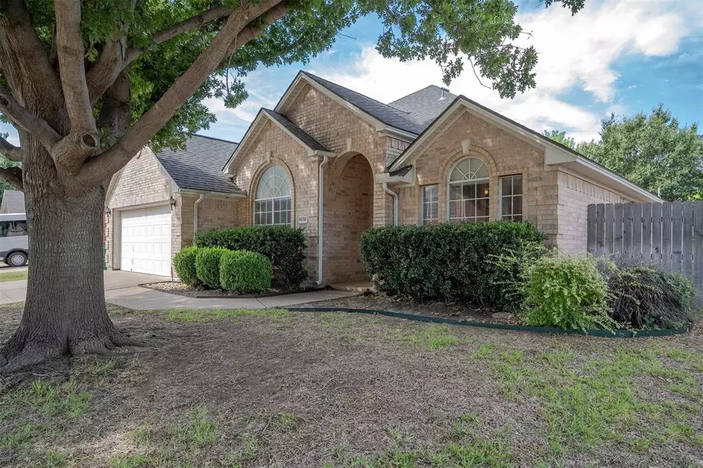 Haltom City, TX 76137,5832 Echo Bluff Drive