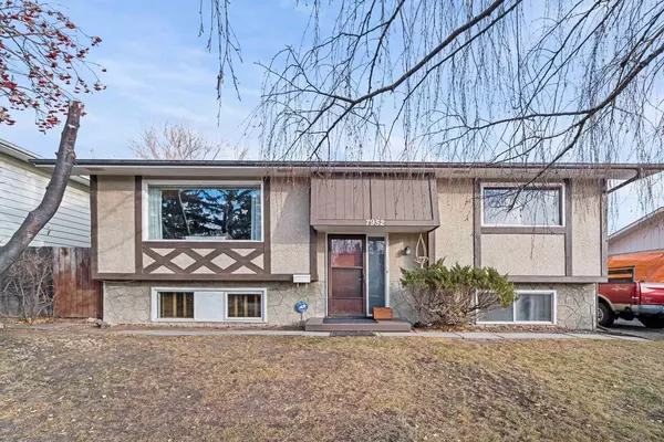 Calgary, AB T2K 4H7,7952 Huntwick CRES Northeast