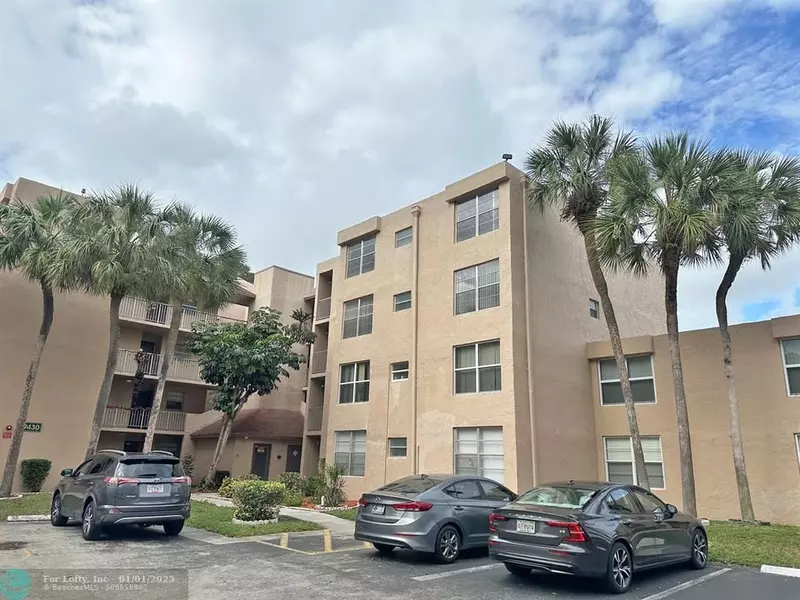 9430 Live Oak Pl  #302, Davie, FL 33324