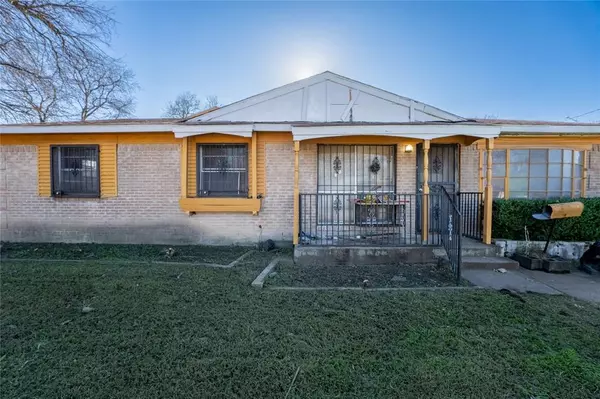 3924 Ambrose Drive, Dallas, TX 75241