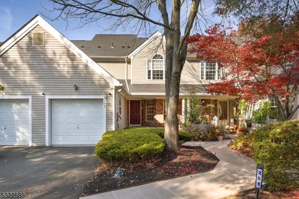 Readington Twp., NJ 08889,251 LAUREL CT