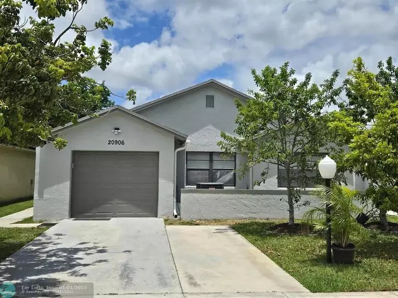 20906 Springs Ter, Boca Raton, FL 33428