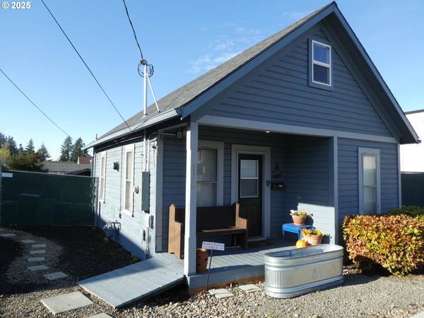 116 MOLALLA AVE, Oregon City, OR 97045