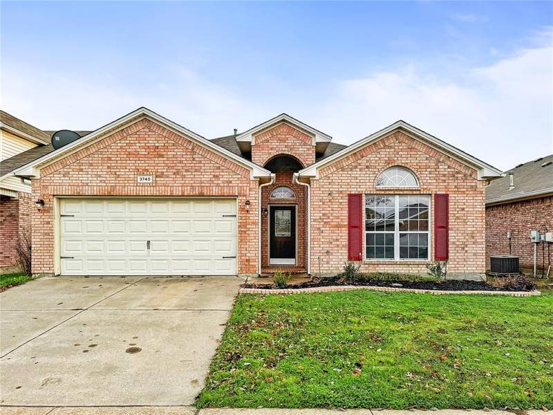 3740 Brandywine Lane, Fort Worth, TX 76244