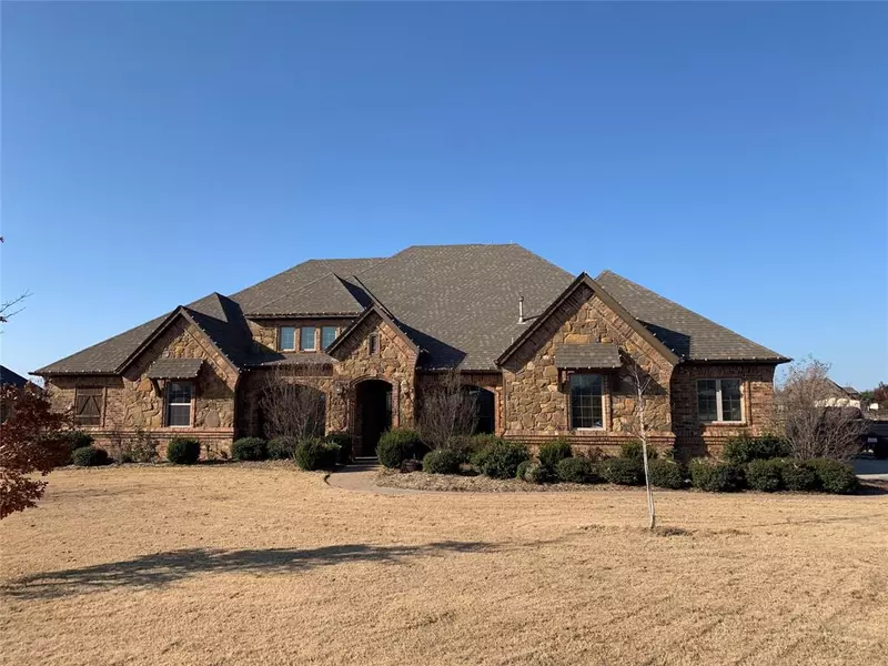 14118 Cromer Drive, Newark, TX 76071