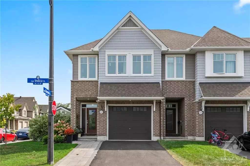 Stittsville - Munster - Richmond, ON K2S 2J8,828 INDICA ST