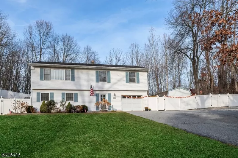 357 Scott Rd, Franklin Boro, NJ 07416