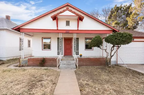 1527 Cedar St, Pueblo, CO 81004