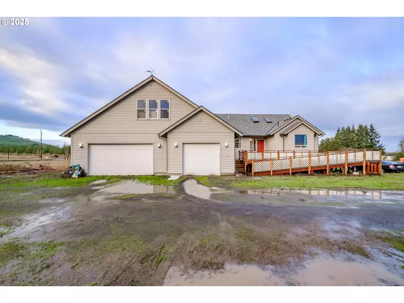 36807 ROCK HILL DR, Lebanon, OR 97355