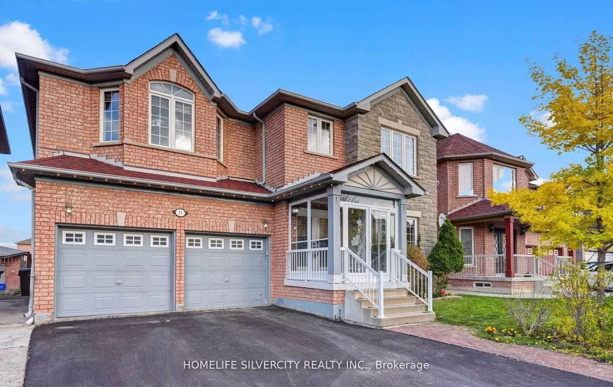 Brampton, ON L6R 3C4,11 Canarygrass DR