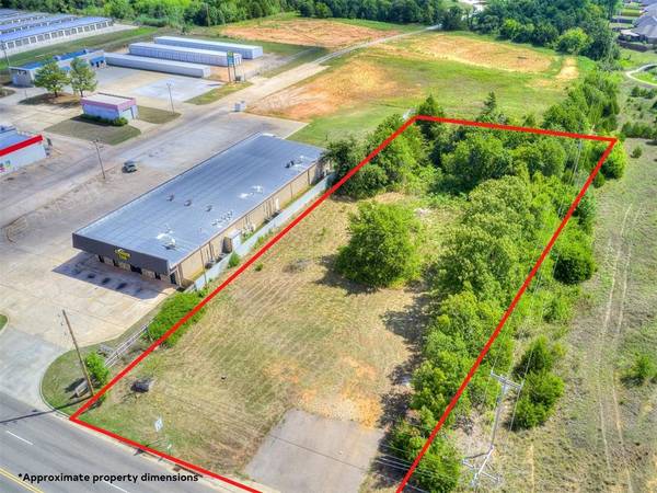 3600 S Harrah Road, Harrah, OK 73045