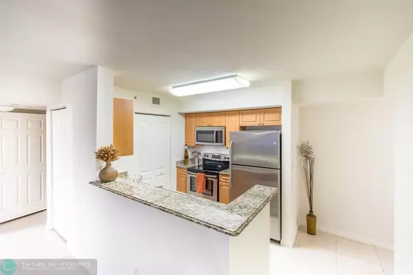 6753 Heritage Grande  #4108,  Boynton Beach,  FL 33437