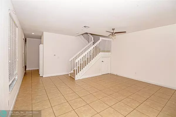 Pembroke Pines, FL 33027,14623 SW 13th St