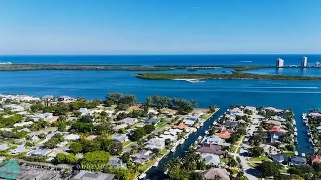 North Palm Beach, FL 33408,155 Ebbtide Dr