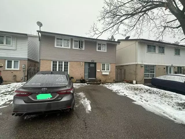 Brampton, ON L6S 1X7,11 Habitat SQ