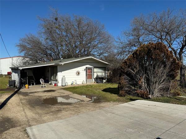 307 E 5th Street, Justin, TX 76247