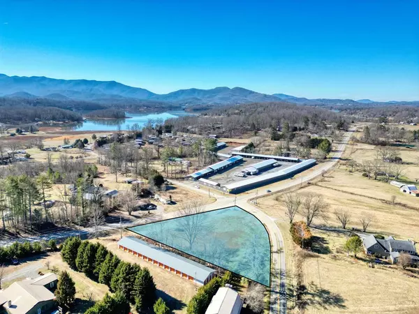 Hiawassee, GA 30546,1870 Hwy 75N