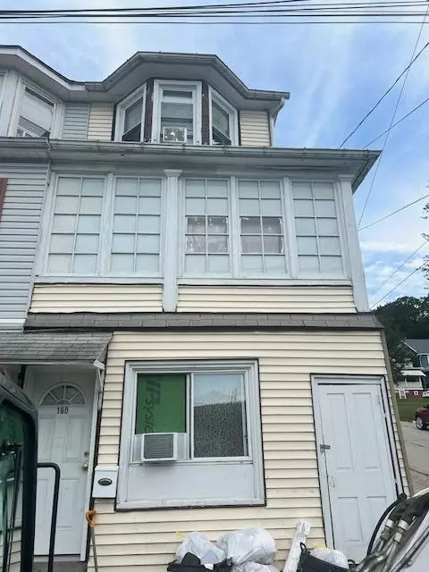 160 West Abbott Street, Lansford Borough, PA 18232