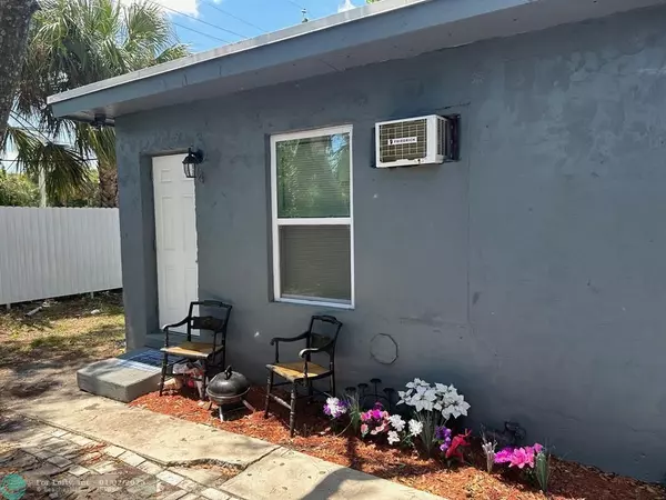 Fort Lauderdale, FL 33311,2724 NW 6th Ct