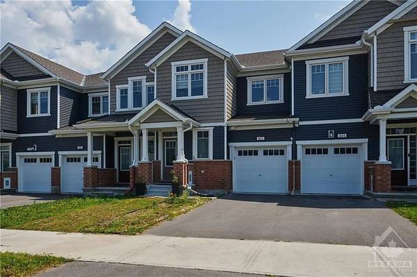 402 Cope DR, Kanata, ON K2V 0P8