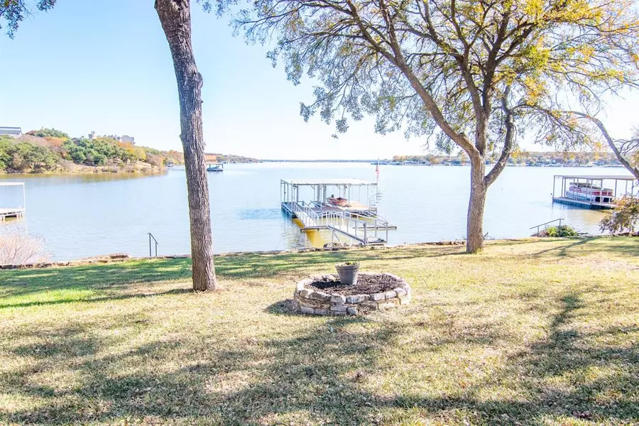 9016 Wildwood Trail, Brownwood, TX 76801