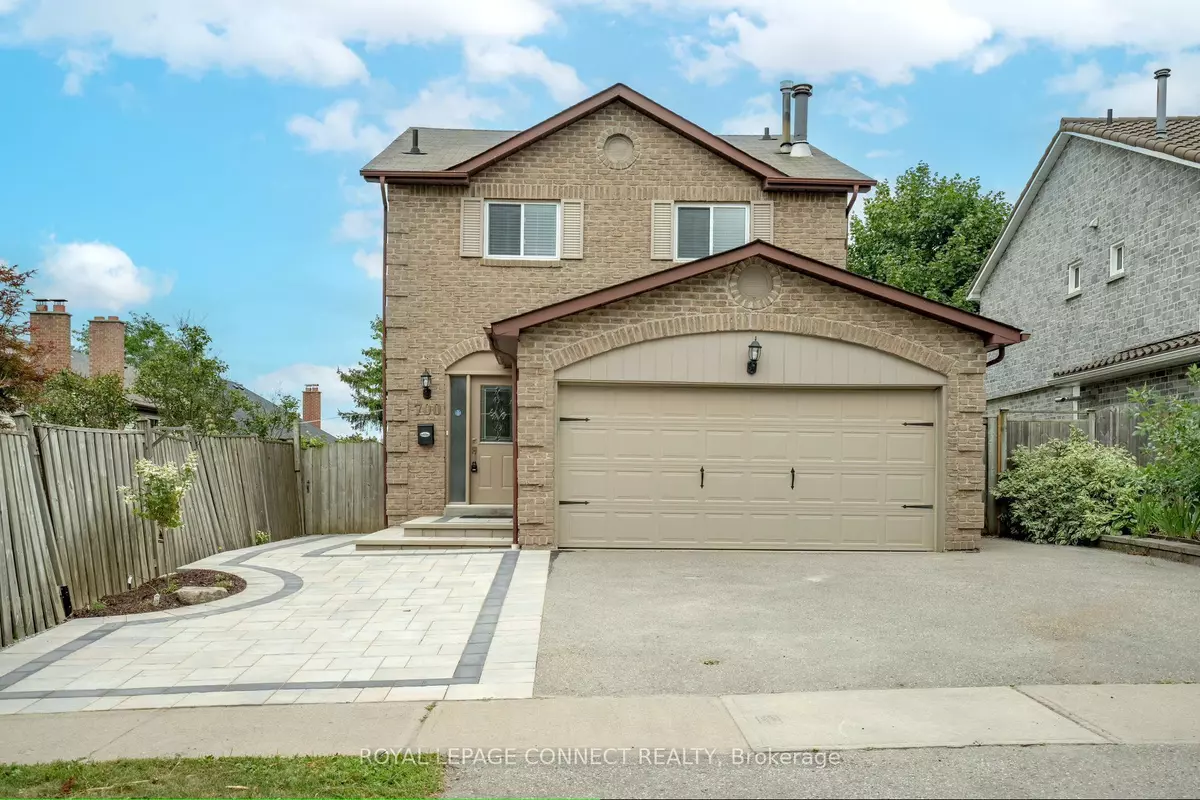 Pickering, ON L1V 3T1,700 Stonepath CIR #Lower