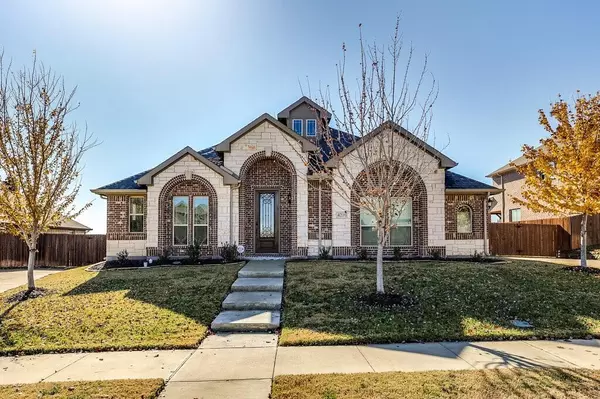 4210 Dandelion Lane, Midlothian, TX 76065