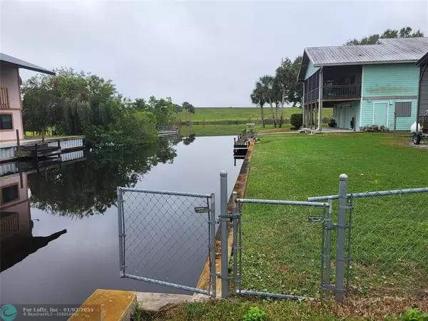 Moore Haven, FL 33471,1057 Blue Heron