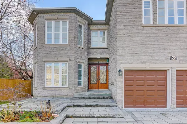 Richmond Hill, ON L4B 3S3,62 Black Walnut CRES