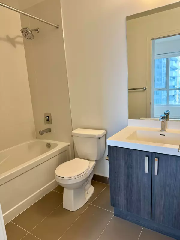 Mississauga, ON L4Z 0C6,8 Nahani WAY #2919