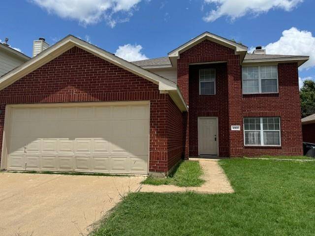 4900 Palm Ridge Drive, Fort Worth, TX 76133