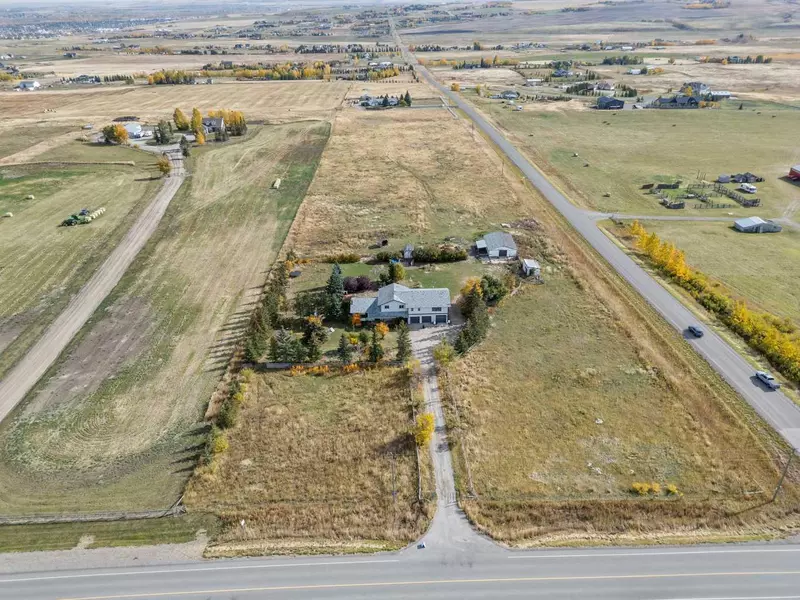 386248 16 ST W, Rural Foothills County, AB T1S 6A7