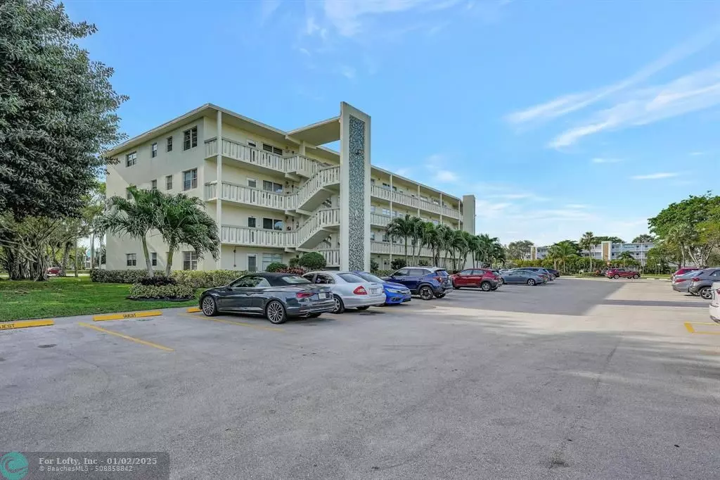 Deerfield Beach, FL 33442,4020 Cambridge A  #4020