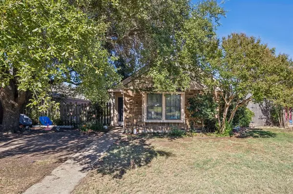 938 Mapleleaf Lane, Coppell, TX 75019