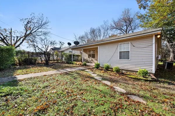 Corsicana, TX 75110,414 N Benton Street