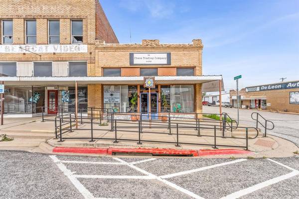 De Leon, TX 76444,166 N Texas Street