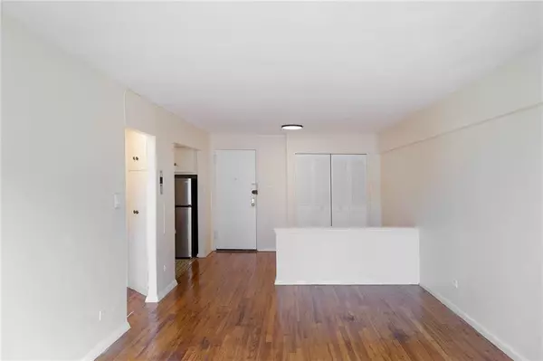 Brooklyn, NY 11230,855 East 7th ST #7M