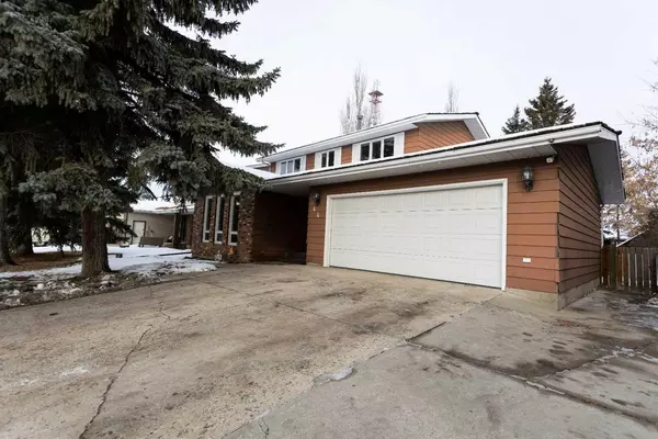 Red Deer, AB T4N 6G4,44 Hill CRES