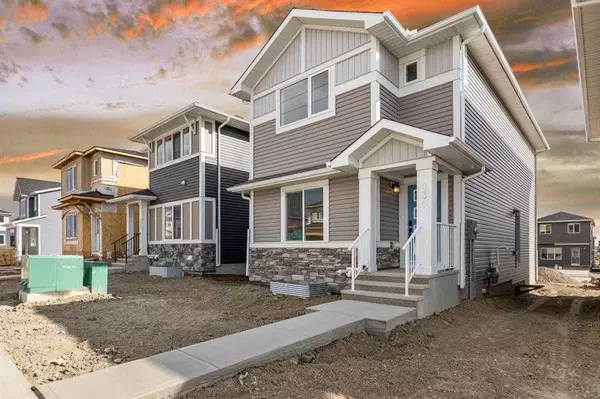 Airdrie, AB T4B 5M5,830 Bayview TER SW