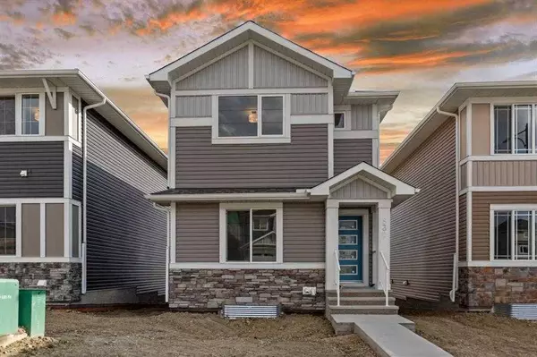 Airdrie, AB T4B 5M5,830 Bayview TER SW