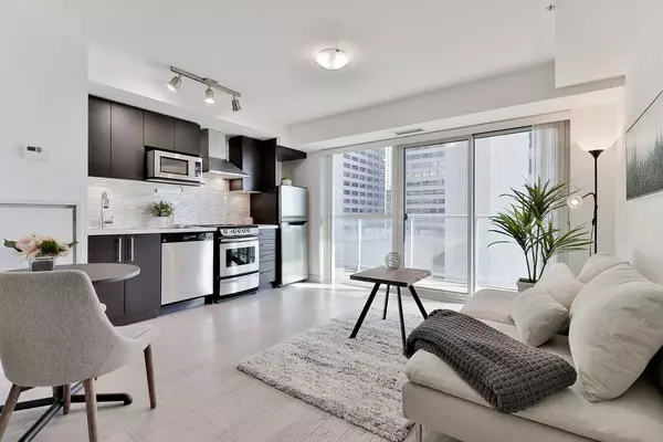 58 Orchard View BLVD #908, Toronto C03, ON M4R 0A2