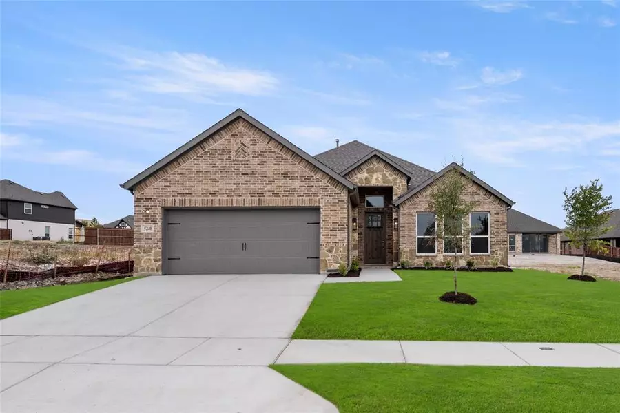 5240 Great Hollow Trail, Fort Worth, TX 76179