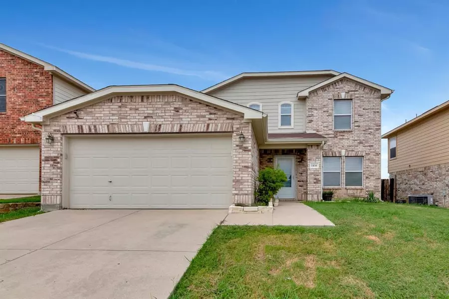 1416 Wind Star Way, Fort Worth, TX 76108